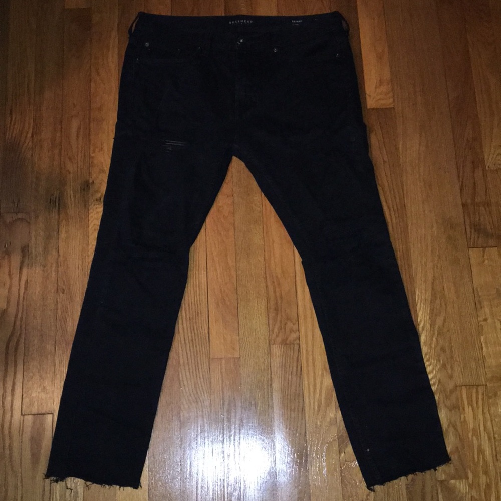 Distressed Black Skinny Jeans